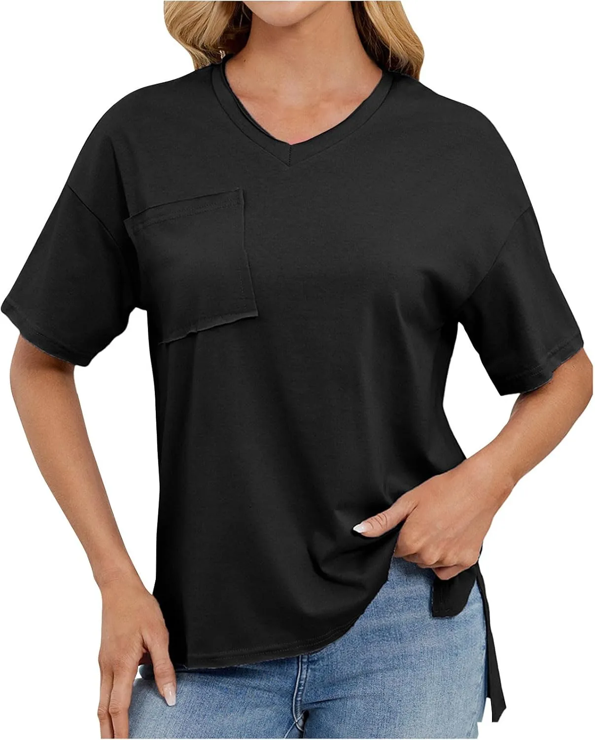 Women T Shirts Oversized Short Sleeve V Neck 2025 Summer Casual Loose Tops Basic Tee Shirts Outfits with Pockets